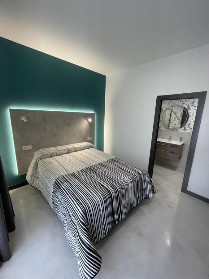 Aljama Burgos Aparthotel Bagian luar foto