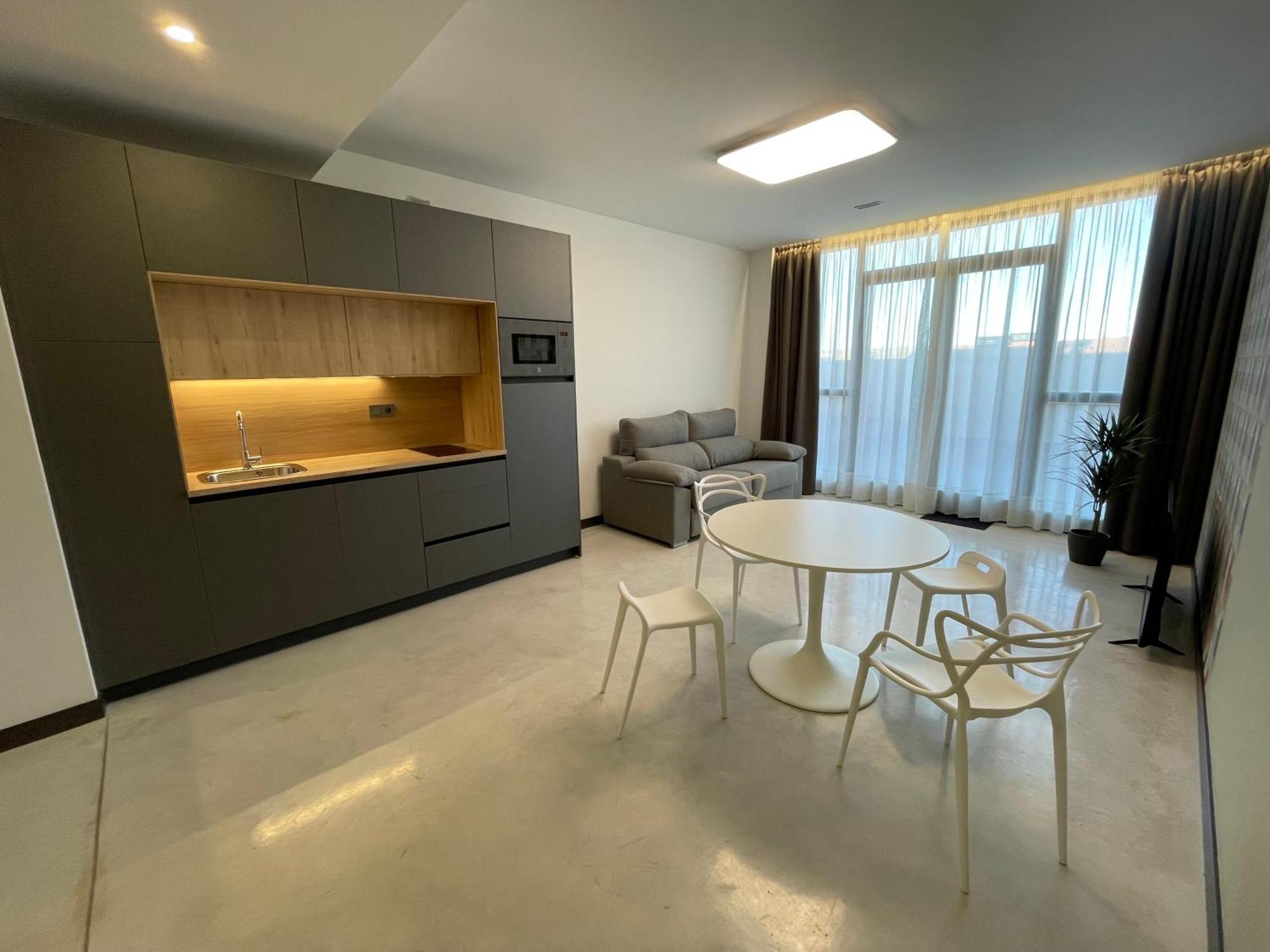 Aljama Burgos Aparthotel Bagian luar foto