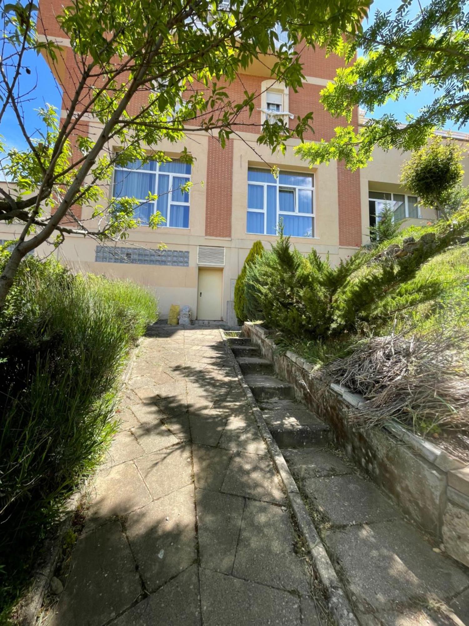 Aljama Burgos Aparthotel Bagian luar foto