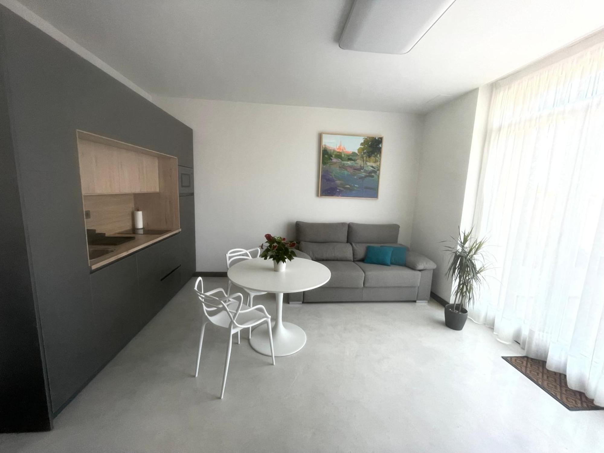 Aljama Burgos Aparthotel Bagian luar foto