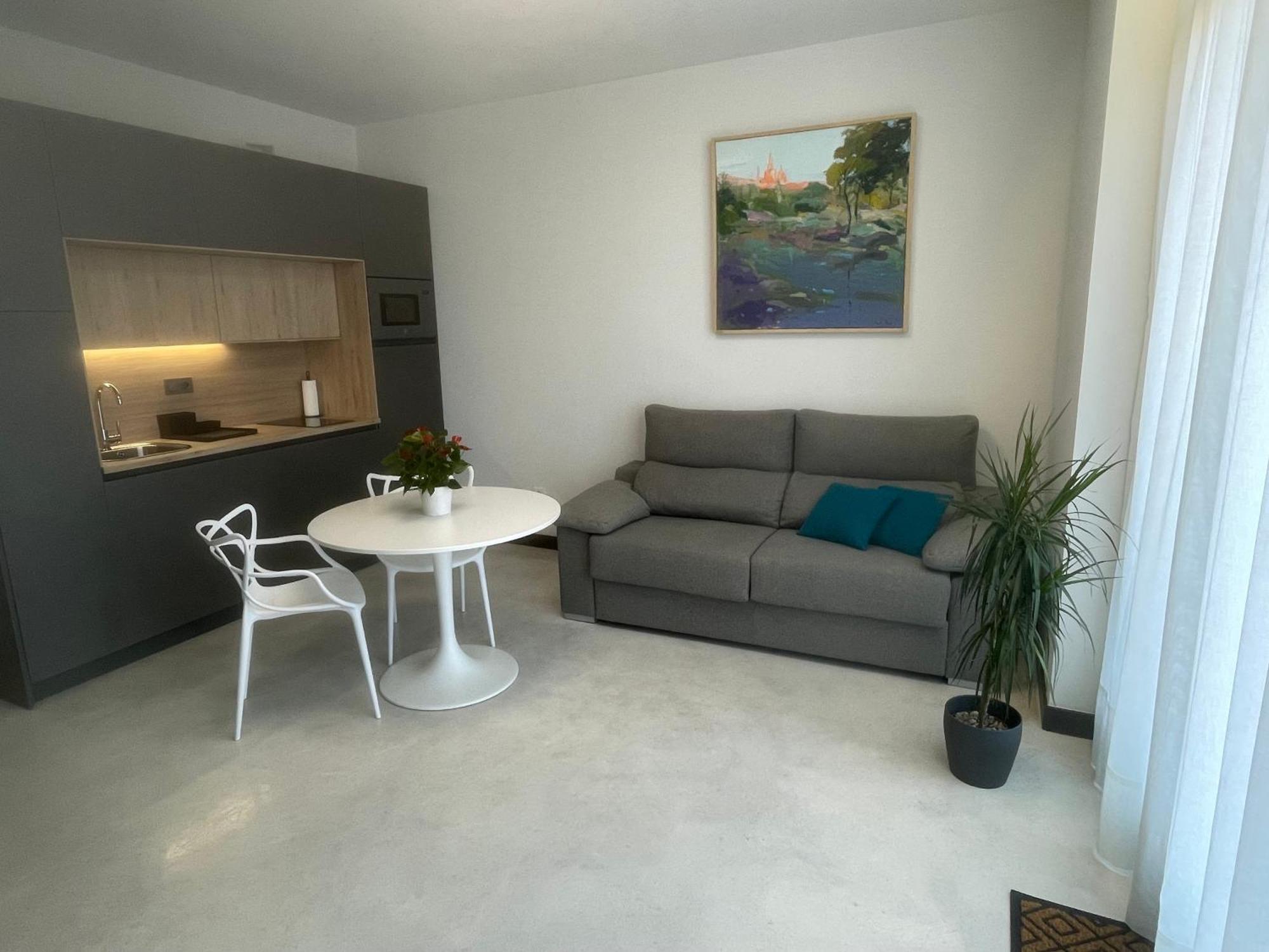 Aljama Burgos Aparthotel Bagian luar foto